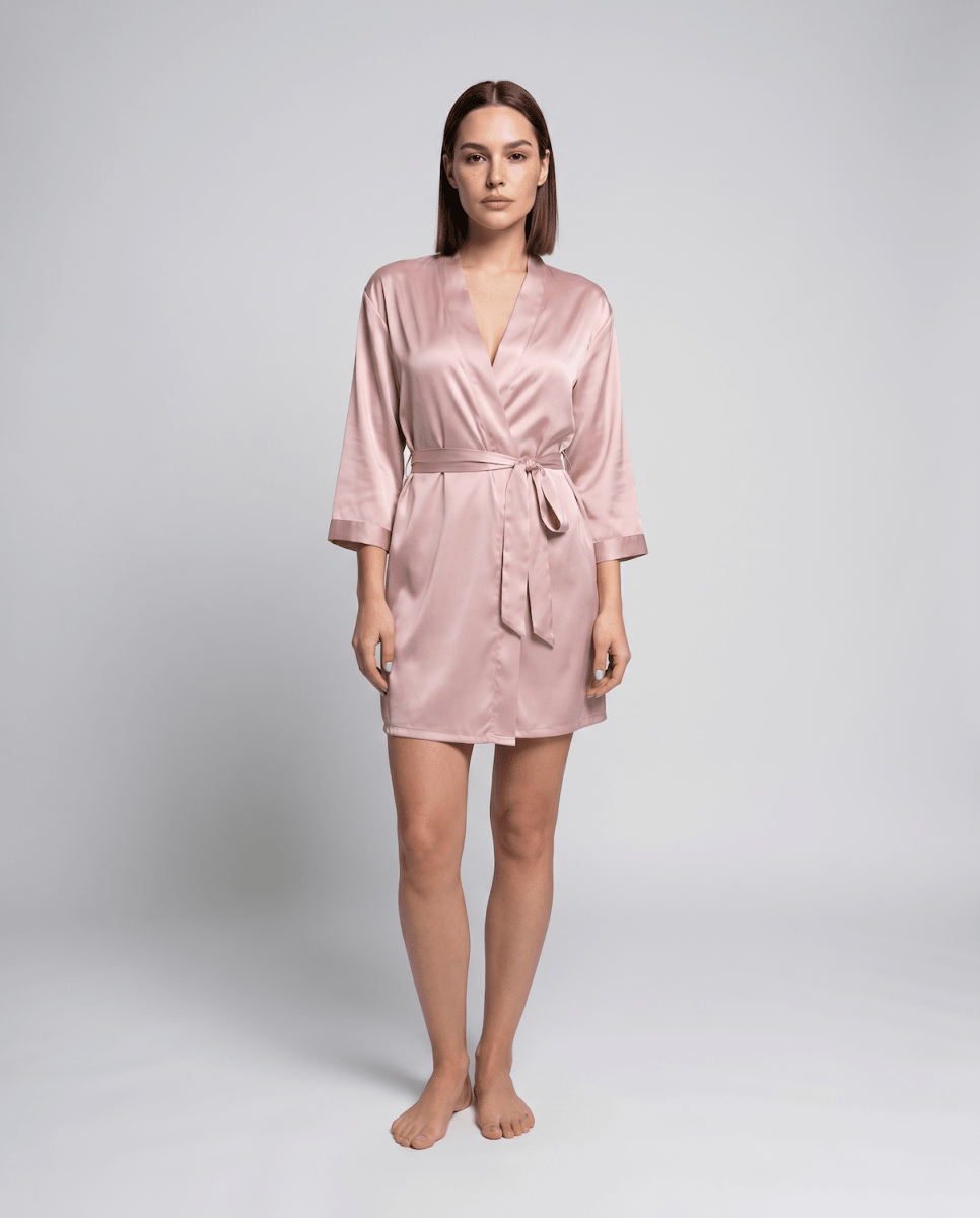 Bata corta para mujer con cinturón-Robe for women-Casaluzia