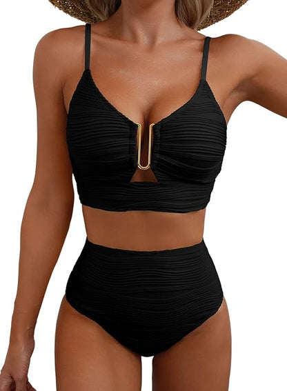Bikini de mujer de dos piezas con tejido texturizado y detalle metálico central-Swimwear for women-Casaluzia