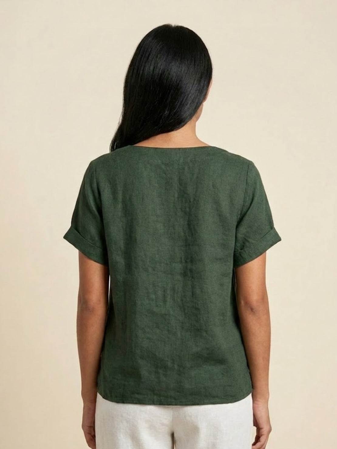 Blusa de lino de manga corta para mujer con detalle de botones-Blouses for women-Casaluzia