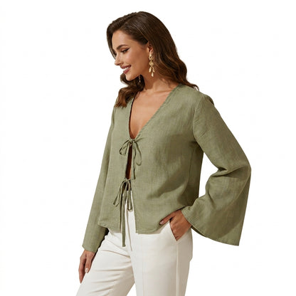 Blusa de mujer con escote en V, cierre de lazos frontal y mangas anchas-Blouse for women-Casaluzia