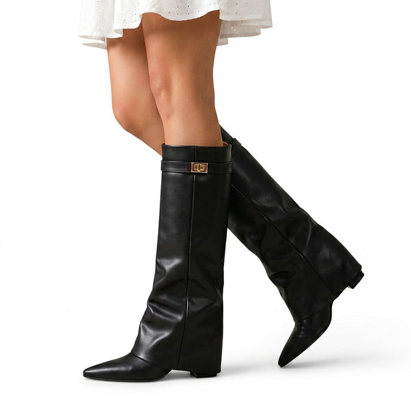 Botas altas hasta la rodilla con punta afilada y detalle metálico para mujer-Footwear for women-Casaluzia
