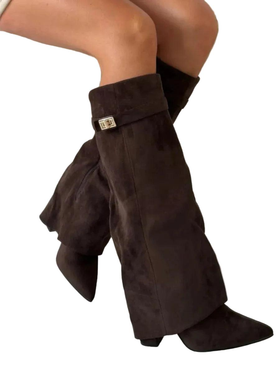 Botas de mujer de caña alta con punta afilada y tacón ancho-Footwear for women-Casaluzia