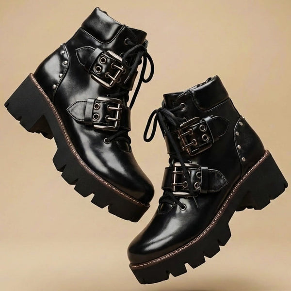 Botines de mujer con estampado de leopardo y correas con hebilla-Footwear for women-Casaluzia