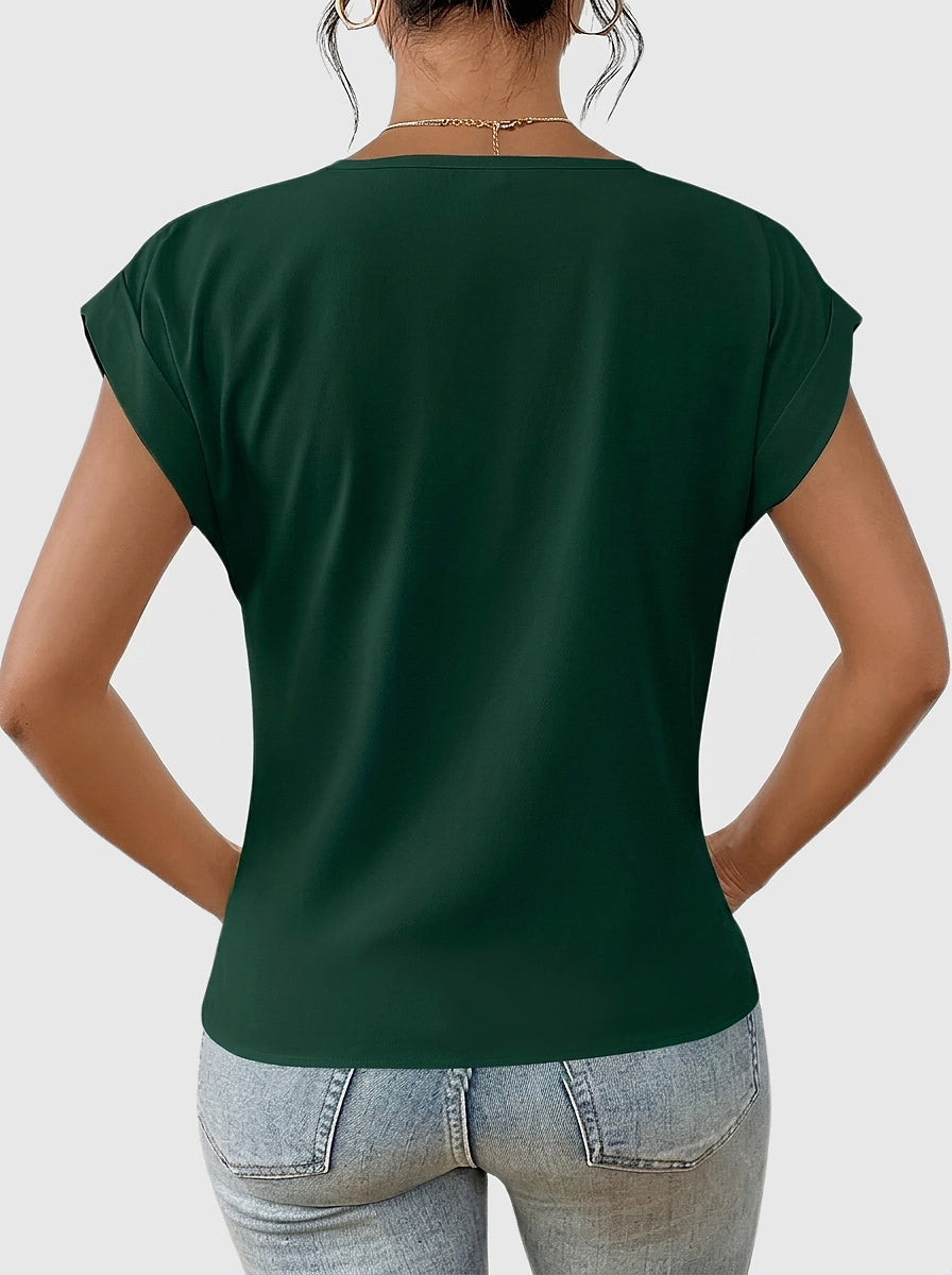 Camiseta de mujer con cuello en V y detalle de nudo frontal-T-shirt for women-Casaluzia