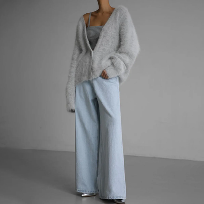 Cárdigan de punto para mujer con cuello en V y botones-Jacket for women-Casaluzia