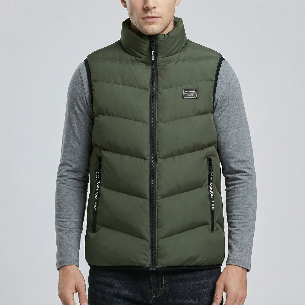 Chaleco acolchado para hombre con cuello alzado y cremallera-Vests for men-Casaluzia