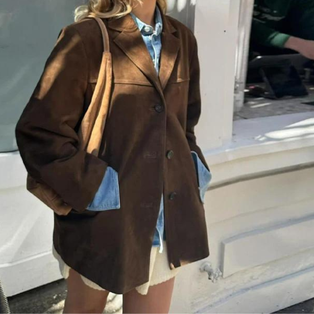 Chaqueta de mujer con cuello y botones-Jacket for women-Casaluzia