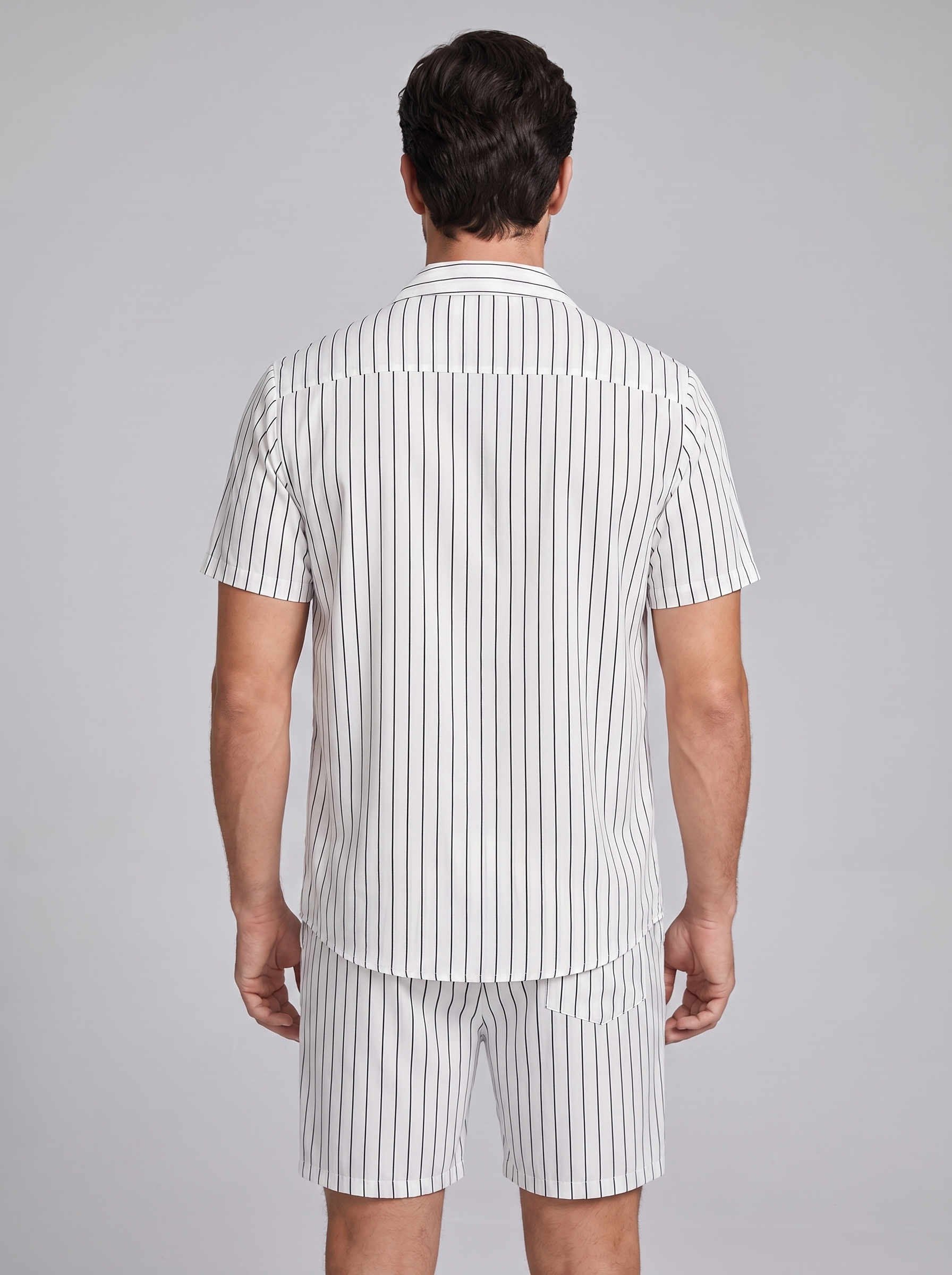 Conjunto de camisa de manga corta y pantalón corto a rayas para hombre-Sets for Men-Casaluzia