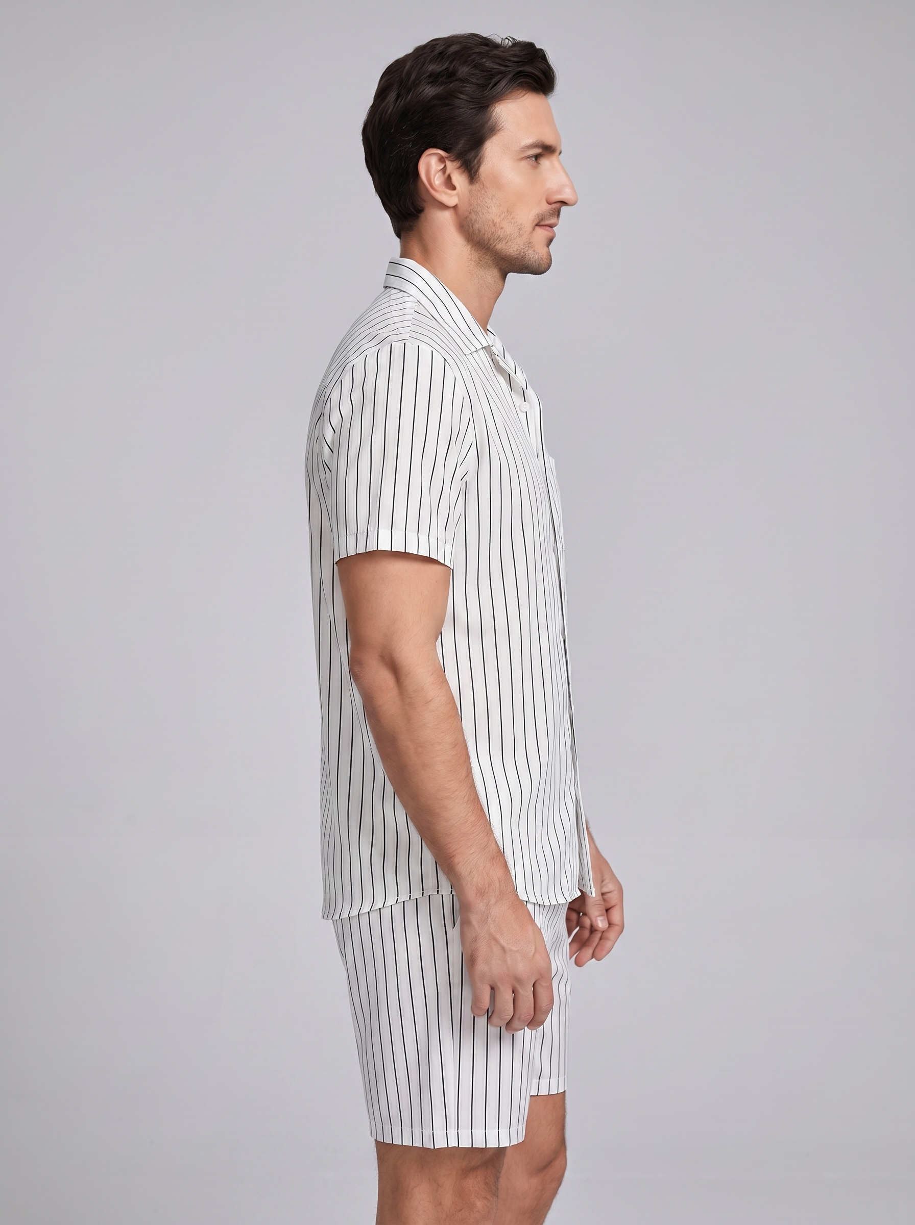 Conjunto de camisa de manga corta y pantalón corto a rayas para hombre-Sets for Men-Casaluzia