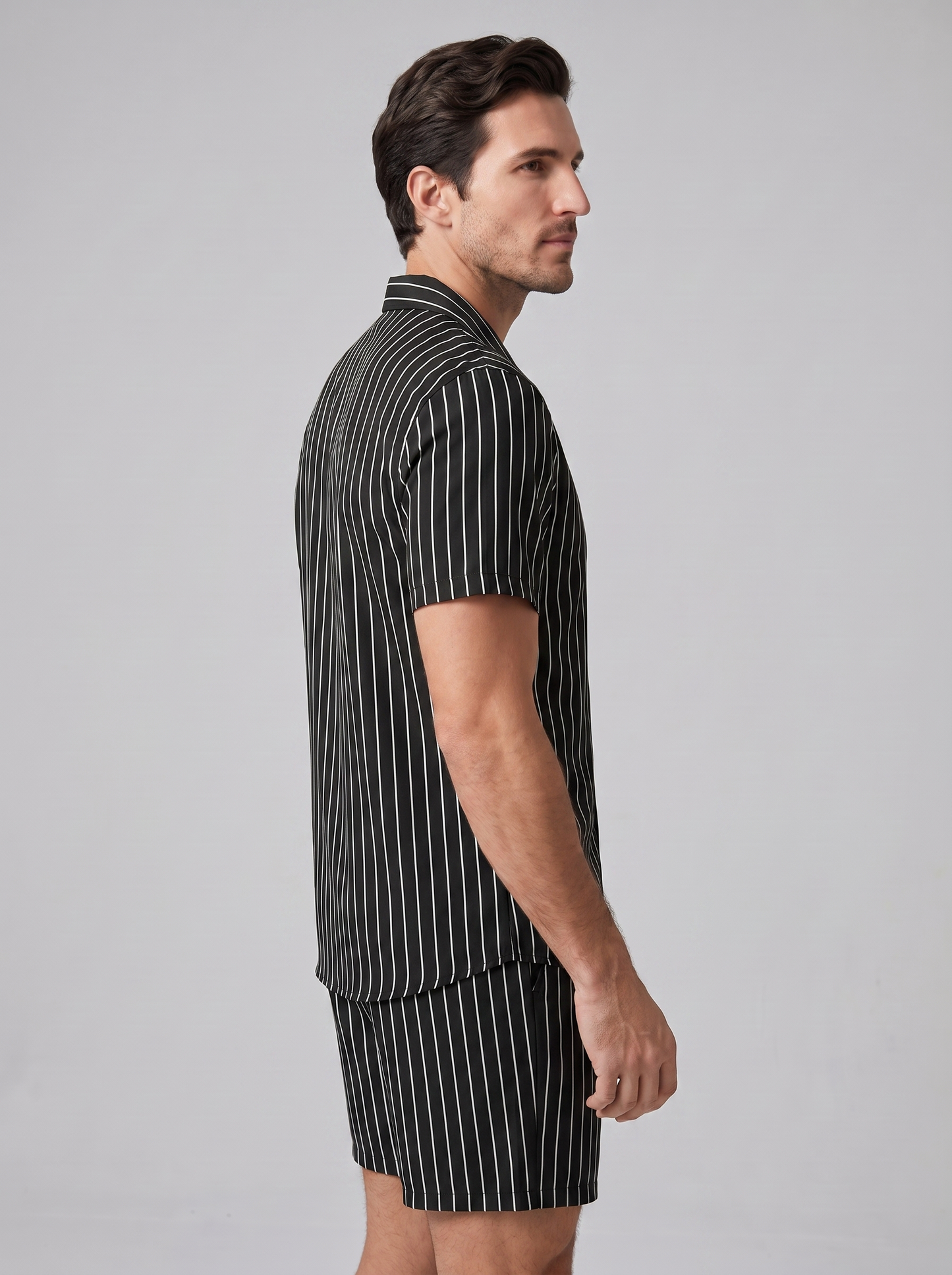 Conjunto de camisa de manga corta y pantalón corto a rayas para hombre-Sets for Men-Casaluzia