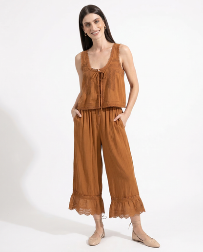 Conjunto de chaleco con ribete de encaje y pantalones de pierna ancha para mujer-Sets for women-Casaluzia