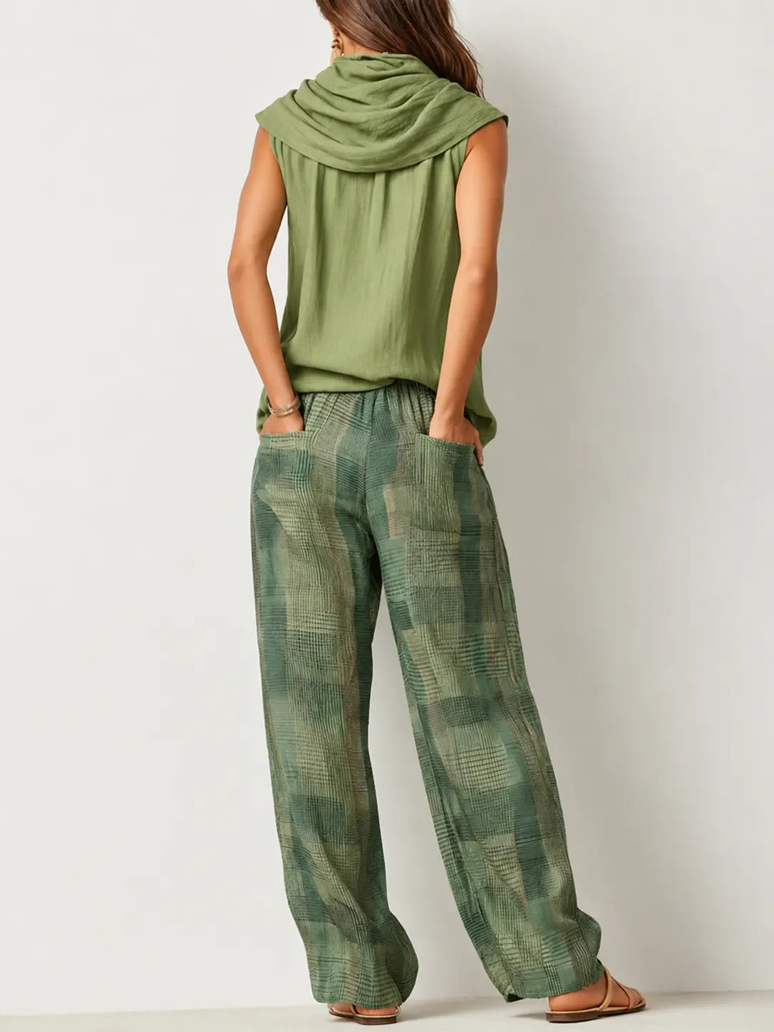 Conjunto de top sin mangas con cuello tipo cowl y pantalón de pierna ancha a cuadros para mujer-Sets for women-Casaluzia