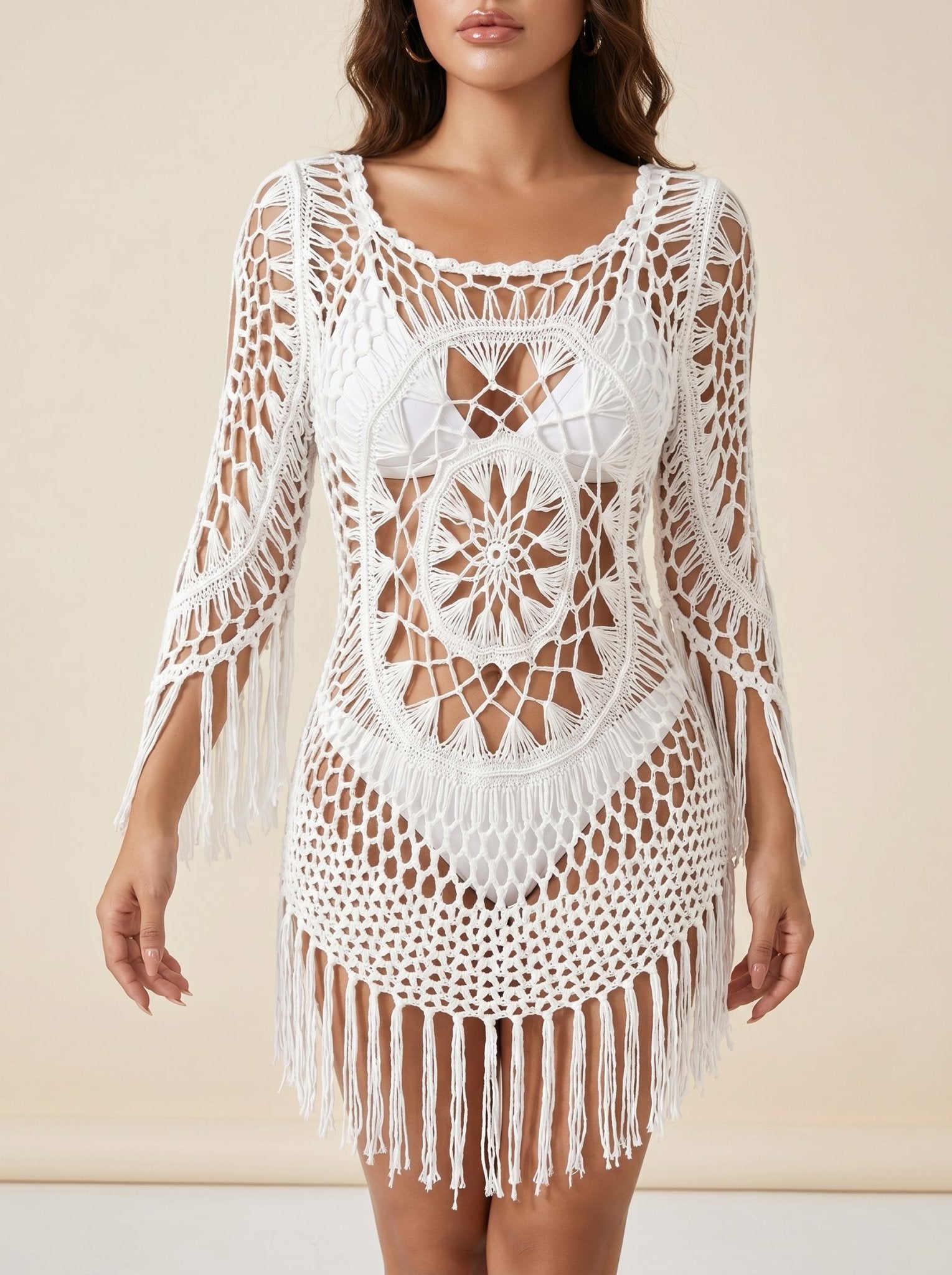 Cubierta para mujer con calado, escote redondo y bajo con flecos-Swimwear for women-Casaluzia
