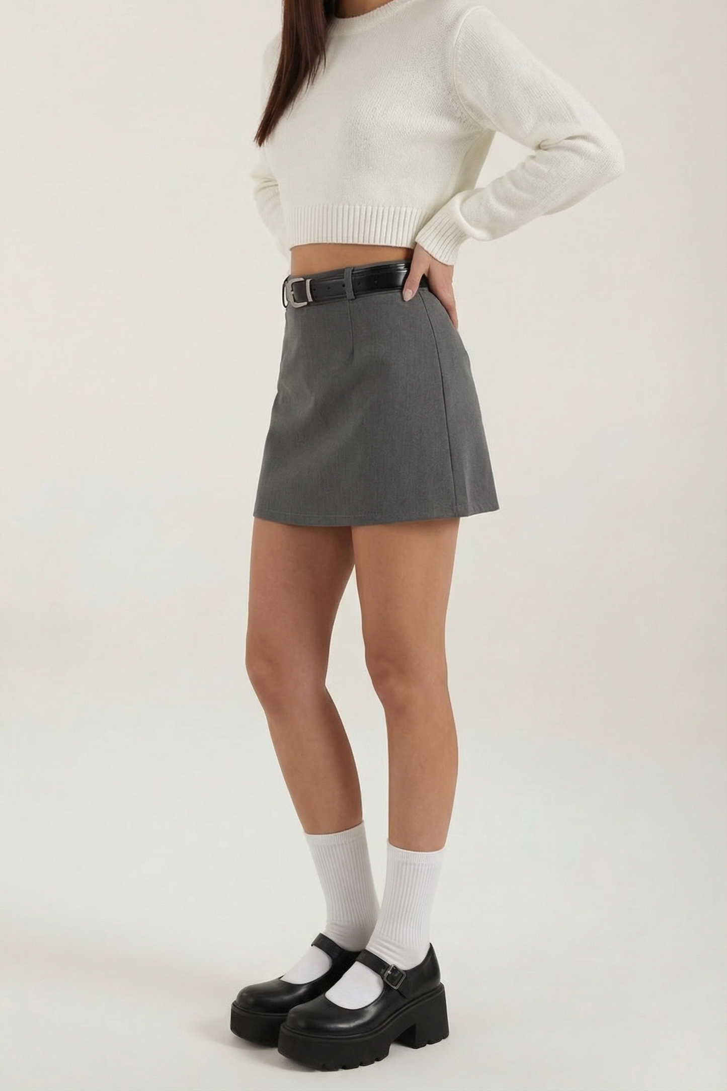 Falda mini de mujer de tiro alto con trabillas y bajo recto-Skirt for women-Casaluzia