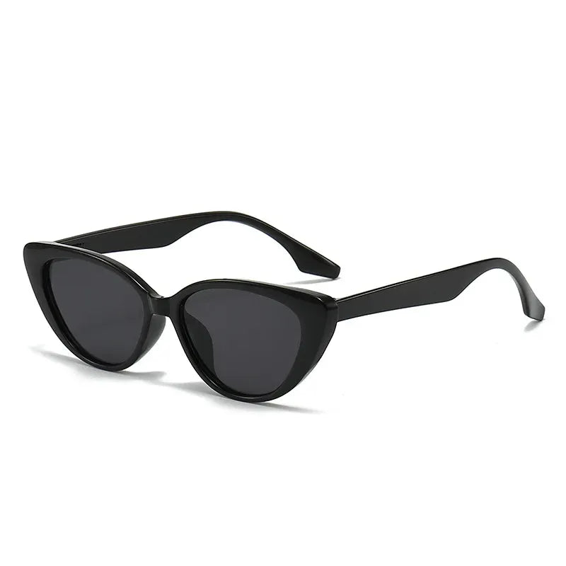 Gafas de sol Cat-Eye de mujer con montura sólida-Glasses for women-Casaluzia