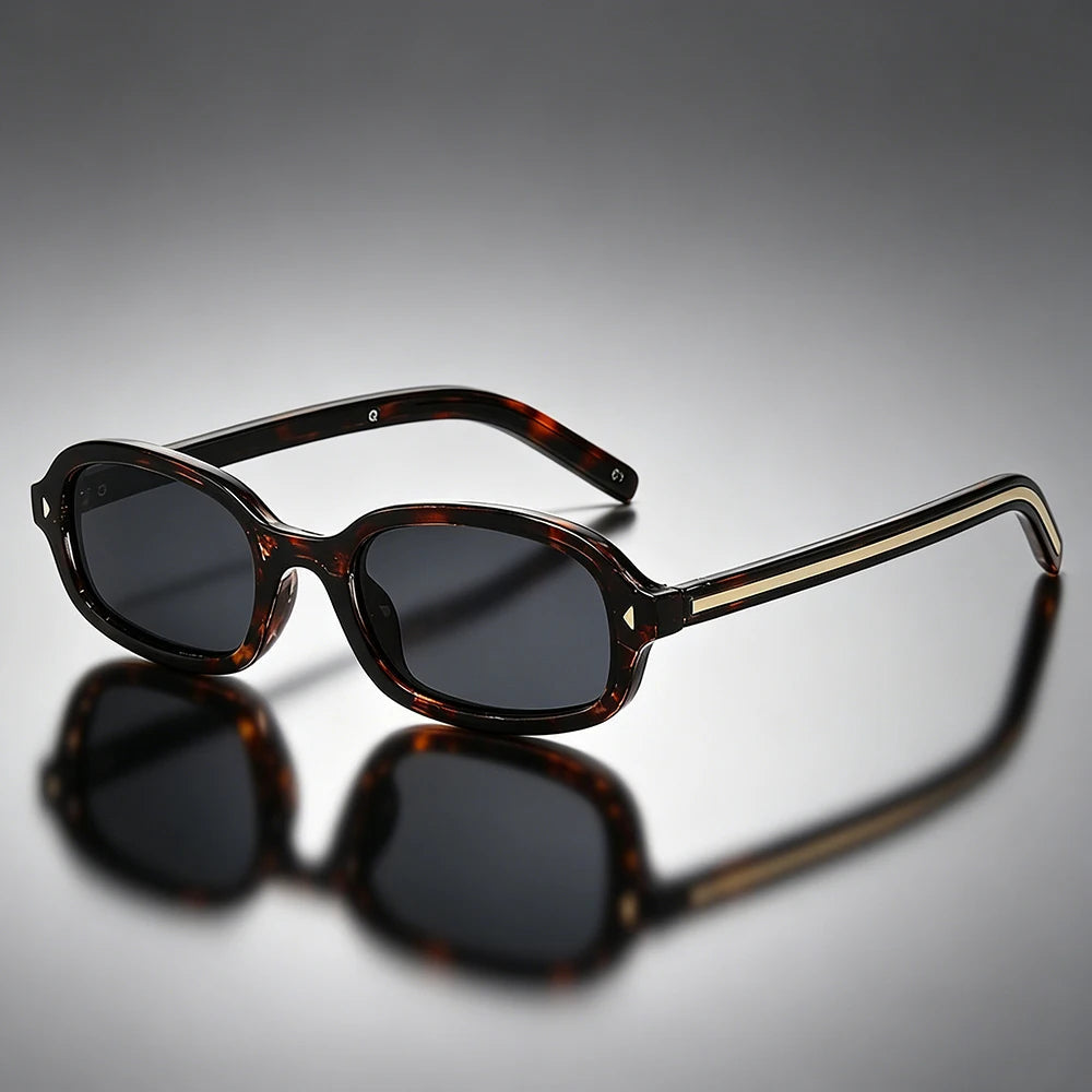 Gafas de sol unisex con montura ovalada y estampado de carey-Sunglasses-Casaluzia