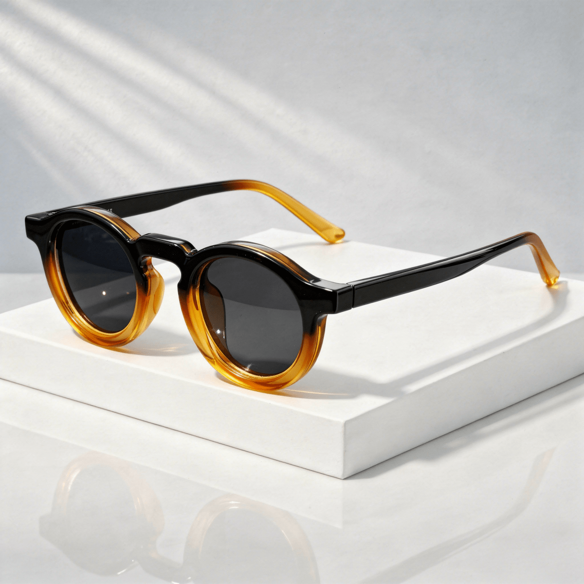 Gafas de sol unisex con montura redonda-Glasses for women-Casaluzia