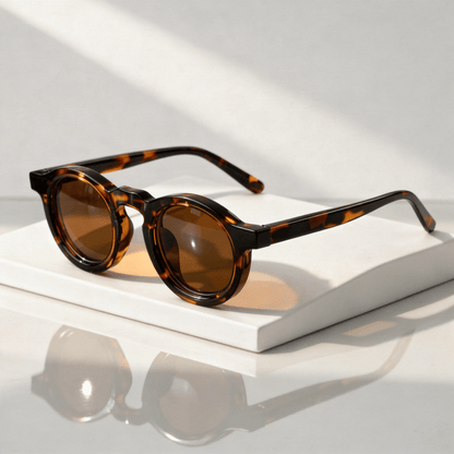Gafas de sol unisex con montura redonda-Glasses for women-Casaluzia