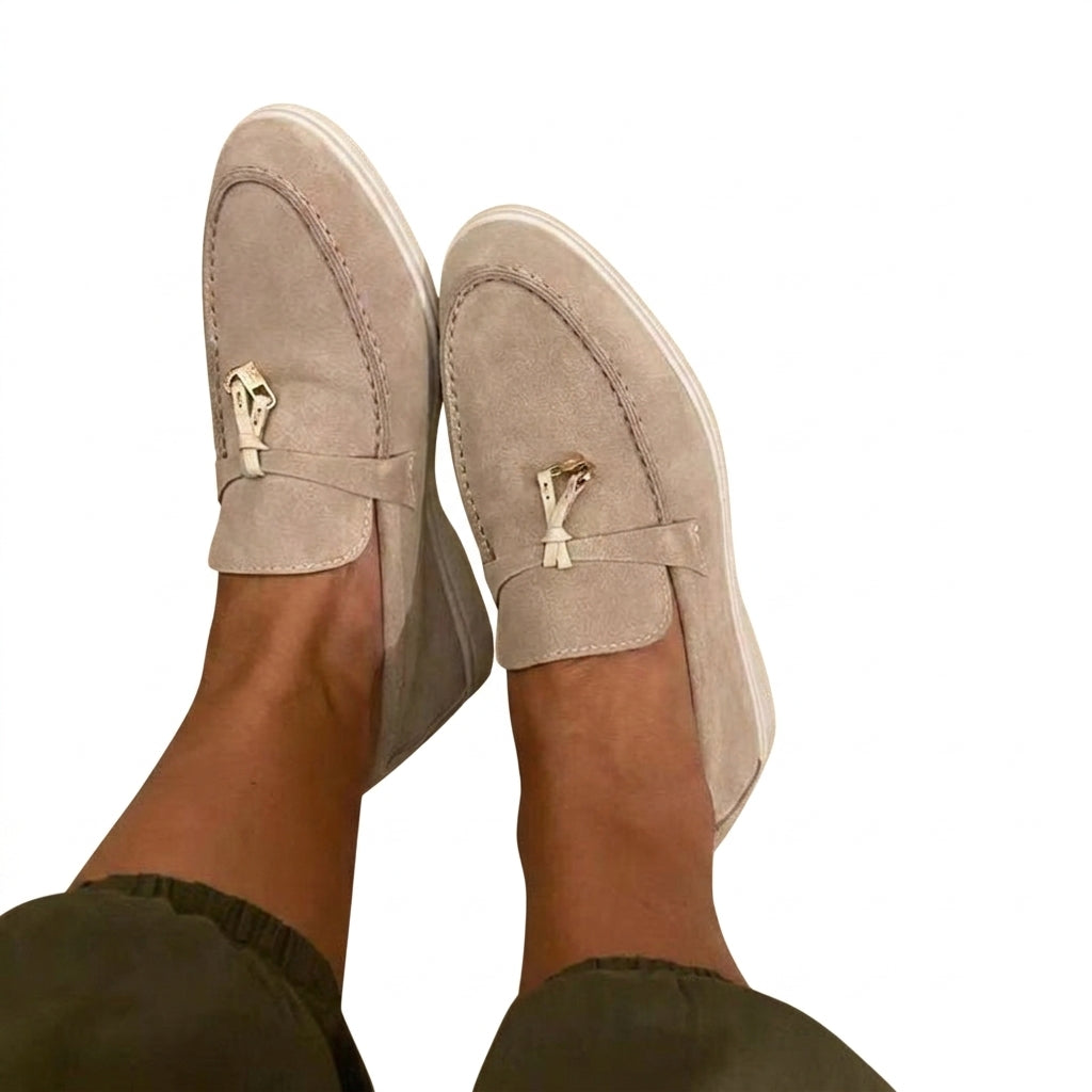 Mocasines de mujer con borlas y suela plana-Footwear for women-Casaluzia