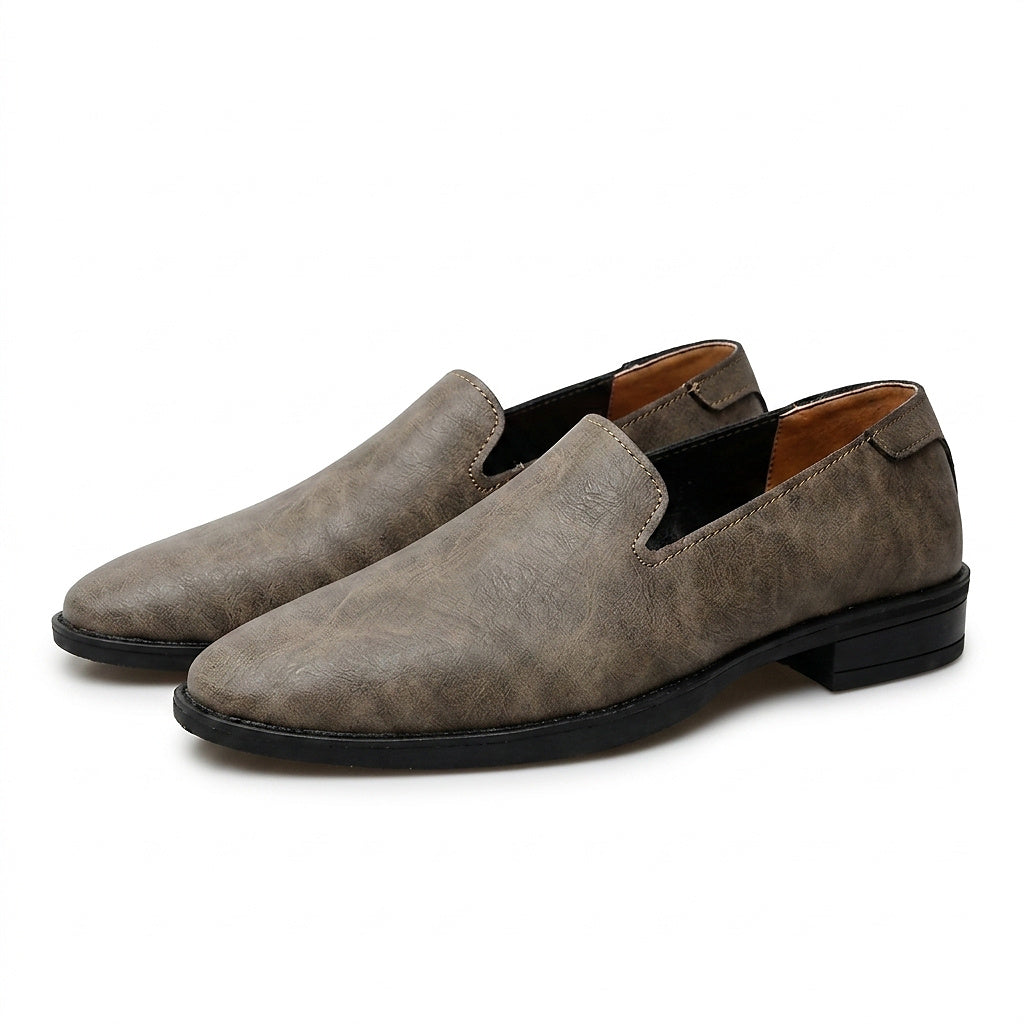 Mocasines sin cordones para hombre con acabado texturizado-Footwear for men-Casaluzia