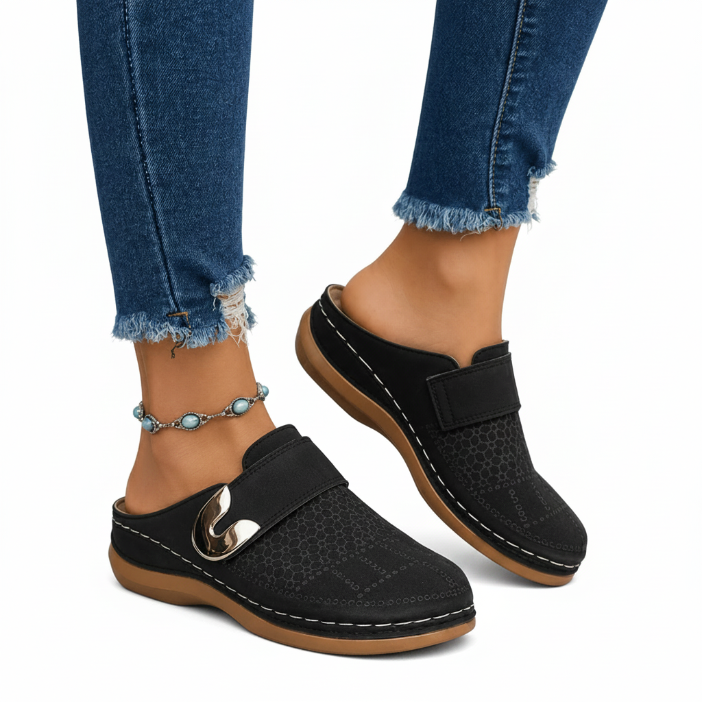 Mocasines sin Cordones para Mujer con Correa de Hebilla y Empeine Perforado-Footwear for women-Casaluzia