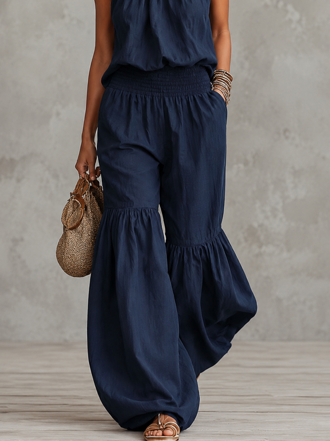 Mono con cuello halter y cintura fruncida para mujer-Jumpsuits for woman-Casaluzia
