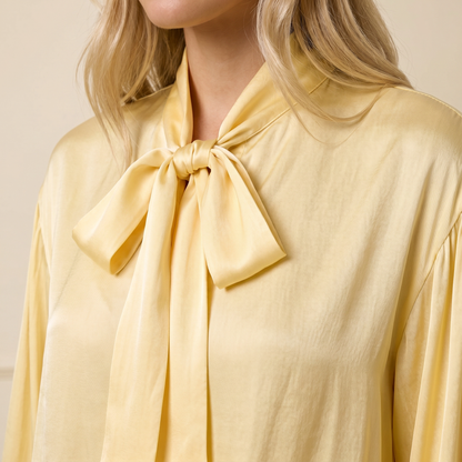 Mujer Blusa con cuello de lazo y mangas largas-Blouse for women-Casaluzia