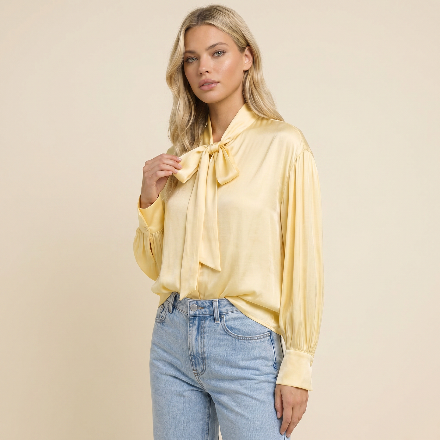 Mujer Blusa con cuello de lazo y mangas largas-Blouse for women-Casaluzia