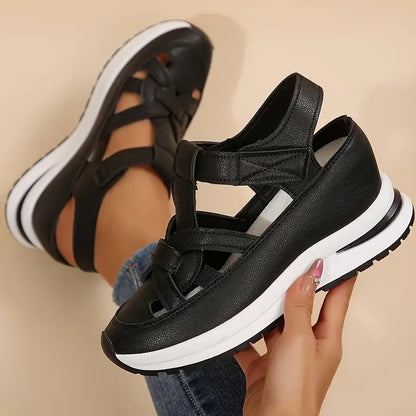 Mujer Sandalias de Punta Cerrada con Diseño Calado y Suela de Plataforma-Footwear for women-Casaluzia