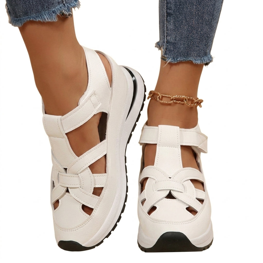 Mujer Sandalias de Punta Cerrada con Diseño Calado y Suela de Plataforma-Footwear for women-Casaluzia
