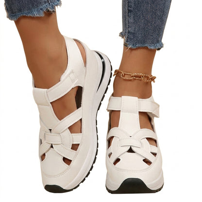 Mujer Sandalias de Punta Cerrada con Diseño Calado y Suela de Plataforma-Footwear for women-Casaluzia