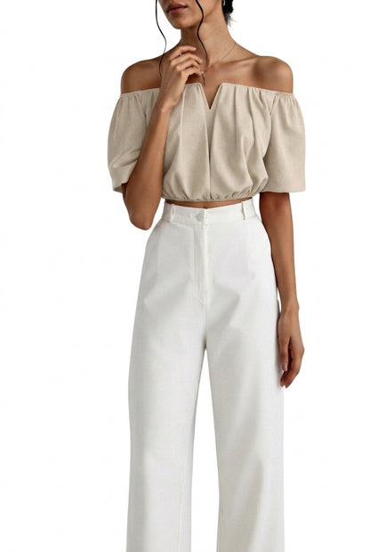 Mujer Top con hombros descubiertos, escote en V y mangas cortas-Tops for women-Casaluzia