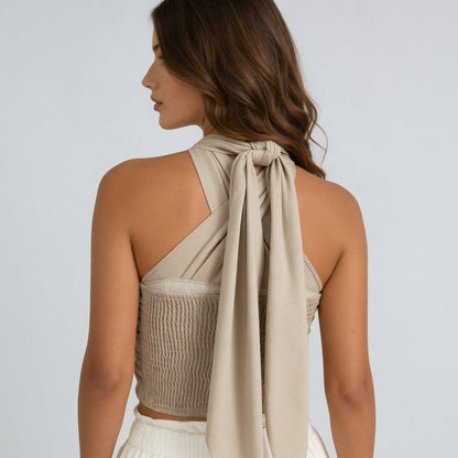 Mujer Top Corto con Cuello Halter y Diseño Cruzado-Tops for women-Casaluzia