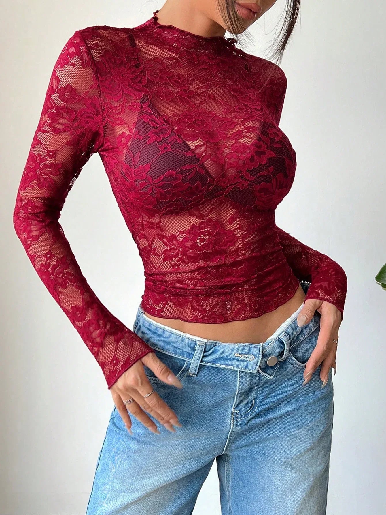 Mujer top de encaje con cuello alto y manga larga-Tops for women-Casaluzia