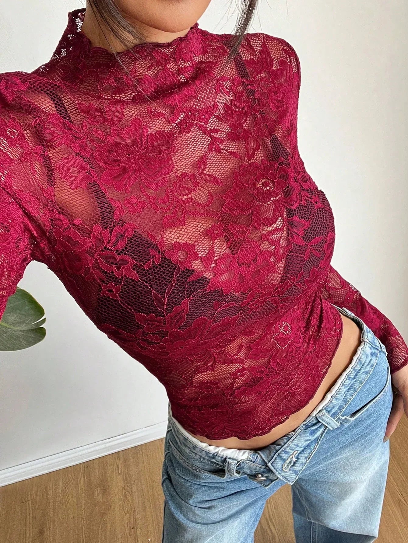 Mujer top de encaje con cuello alto y manga larga-Tops for women-Casaluzia