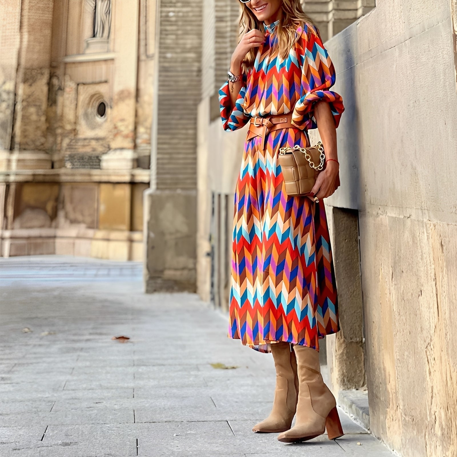Mujer Vestido midi con patrón geométrico, cuello alto y cinturón-Midi Dress-Casaluzia