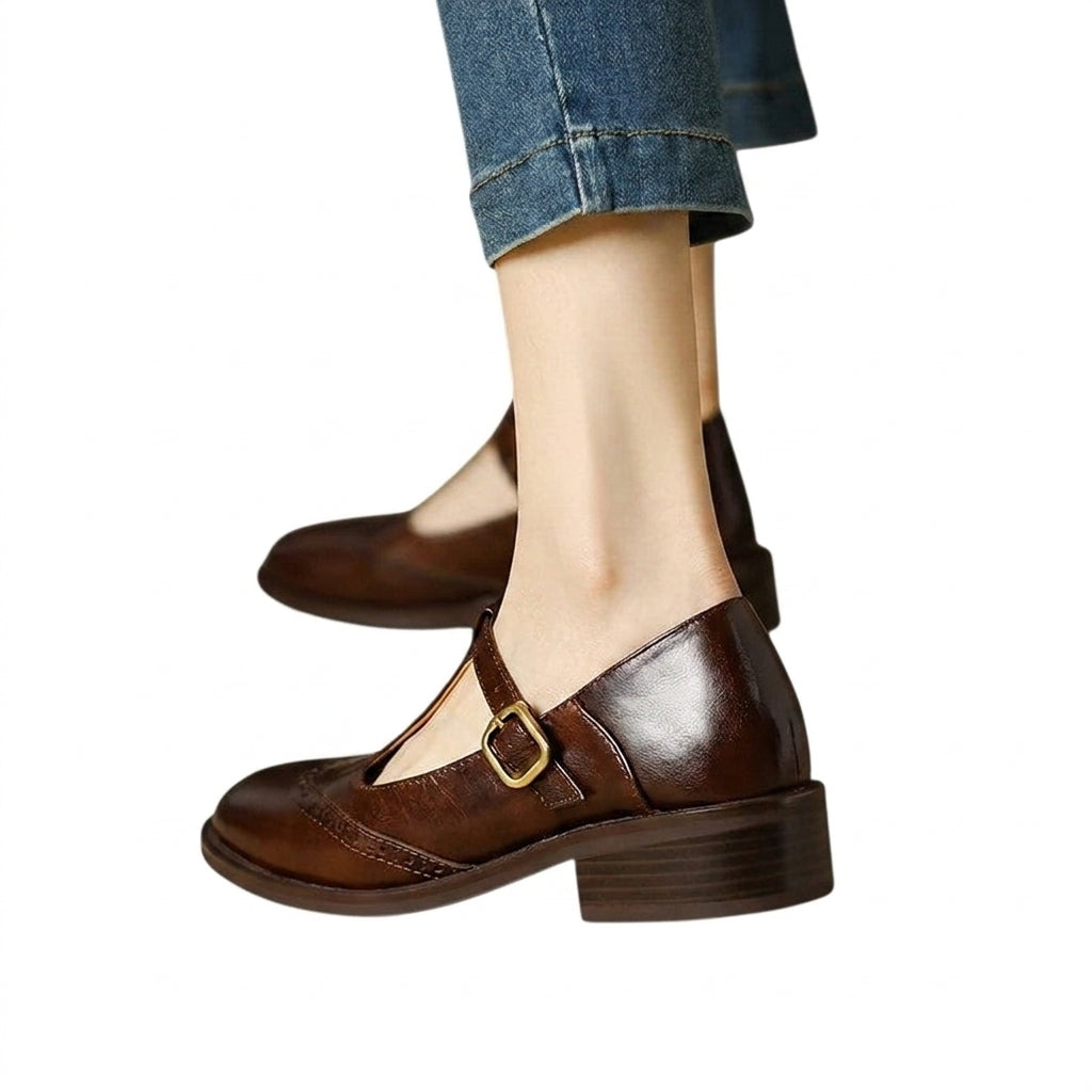 Mujer Zapatos Mary Jane con detalle de brogue y correa en T-Footwear for women-Casaluzia