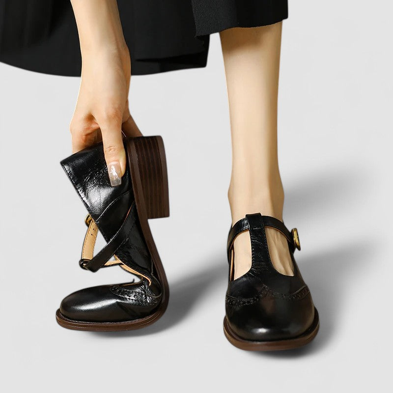 Mujer Zapatos Mary Jane con detalle de brogue y correa en T-Footwear for women-Casaluzia