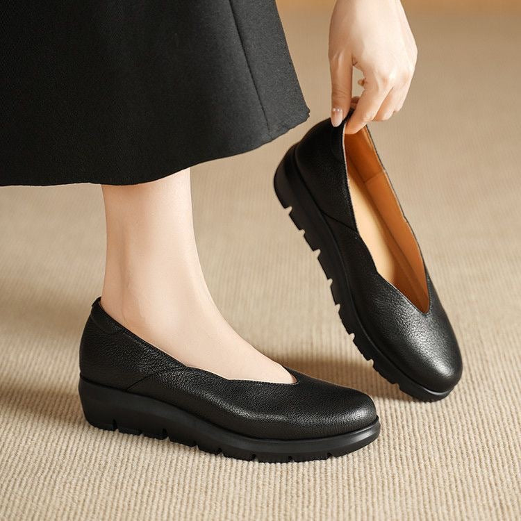 Mujer Zapatos tipo bailarina con suela de cuña y escote en V-Footwear for women-Casaluzia