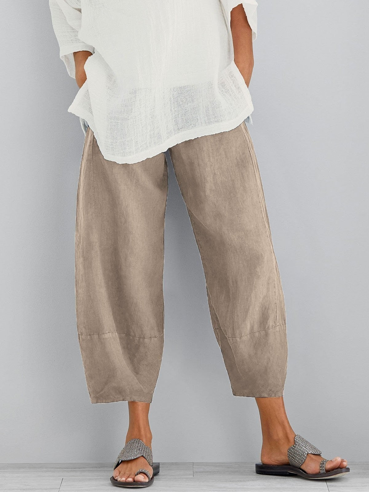 Pantalón de mujer con cintura elástica y pernera amplia-Pants for women-Casaluzia