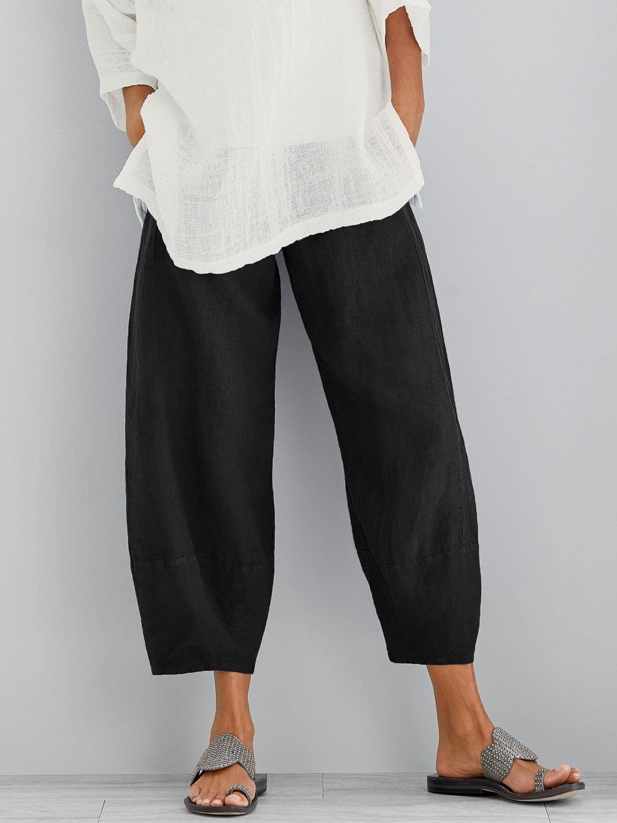 Pantalón de mujer con cintura elástica y pernera amplia-Pants for women-Casaluzia