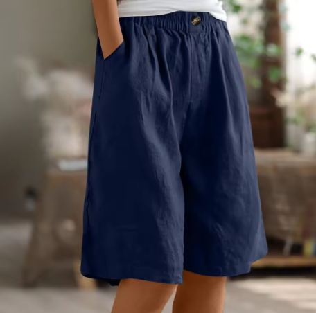 Pantalones cortos de mujer con botones frontales, cintura elástica y largo a la rodilla-Shorts for women-Casaluzia