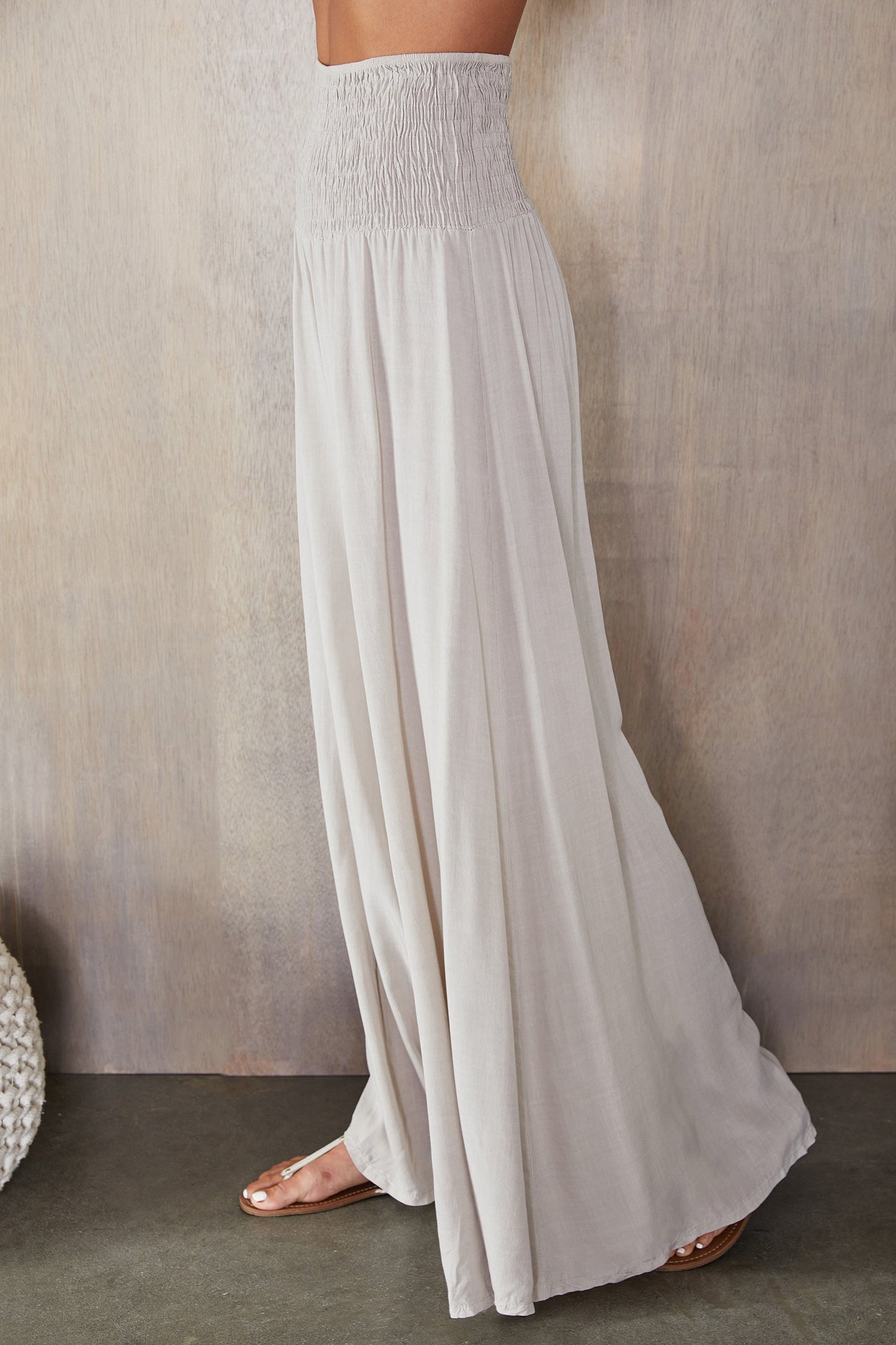 Pantalones de pierna ancha con cintura fruncida para mujer-Pants for woman-Casaluzia