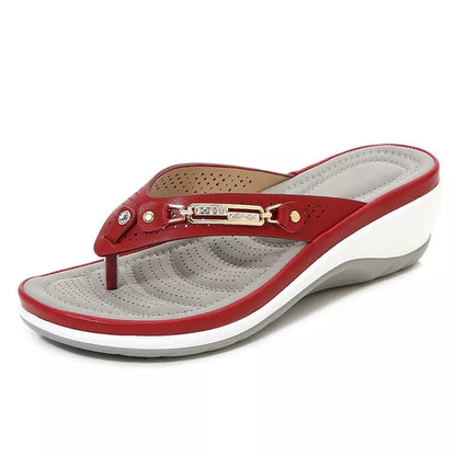 Sandalias de dedo con cuña y detalle metálico para mujer-Footwear for women-Casaluzia