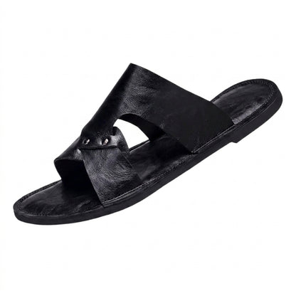 Sandalias para hombre tipo slide con tira calada y remaches metálicos-Footwear for men-Casaluzia