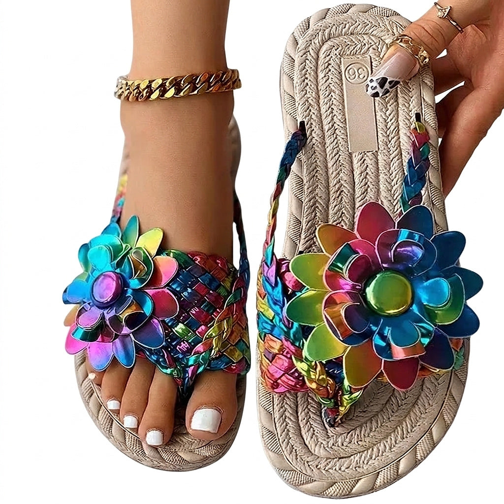 Sandalias planas con tiras trenzadas y flores para mujer-Footwear for women-Casaluzia