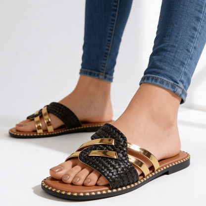 Sandalias planas tipo pala para mujer con tiras metálicas-Footwear for women-Casaluzia