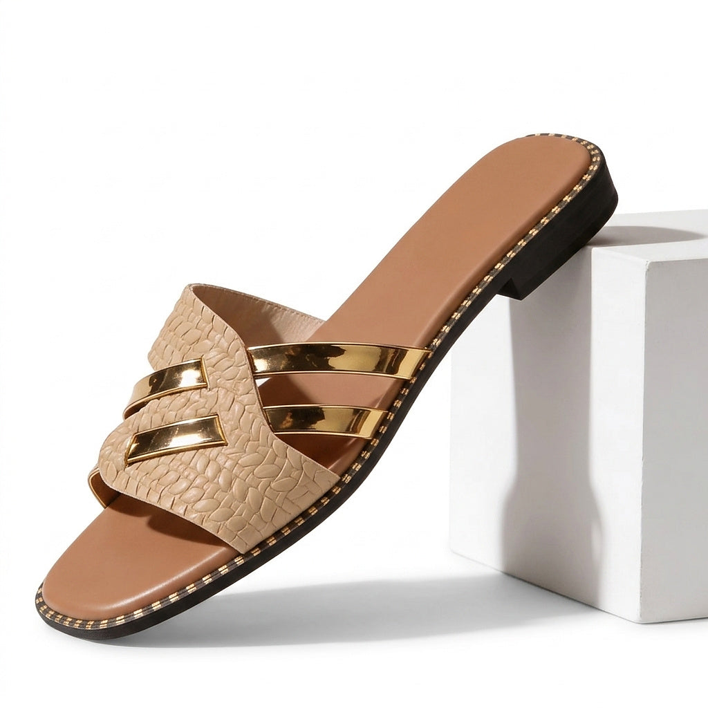 Sandalias planas tipo pala para mujer con tiras metálicas-Footwear for women-Casaluzia