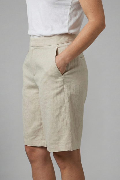 Shorts de tiro alto hasta la rodilla para mujer con bolsillos inclinados-Shorts for women-Casaluzia
