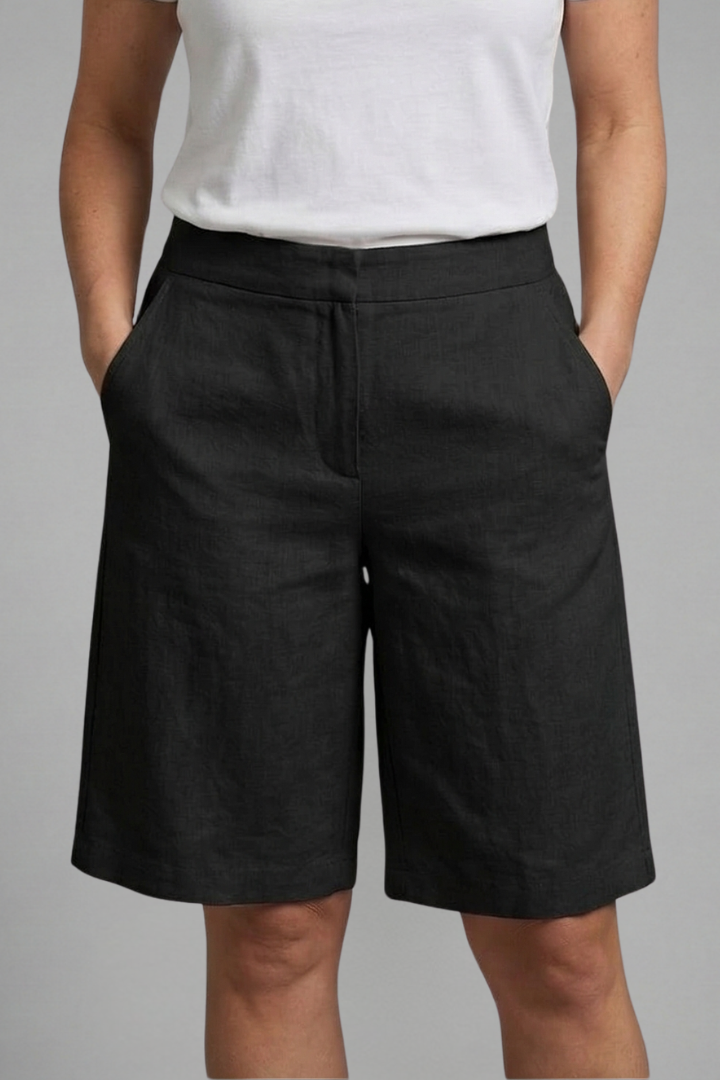 Shorts de tiro alto hasta la rodilla para mujer con bolsillos inclinados-Shorts for women-Casaluzia
